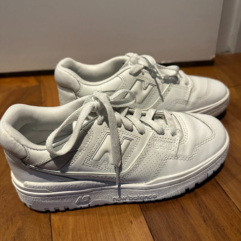New Balance 550 White Leather Sneakers Women’s Size [EU 36, UK 3.5]